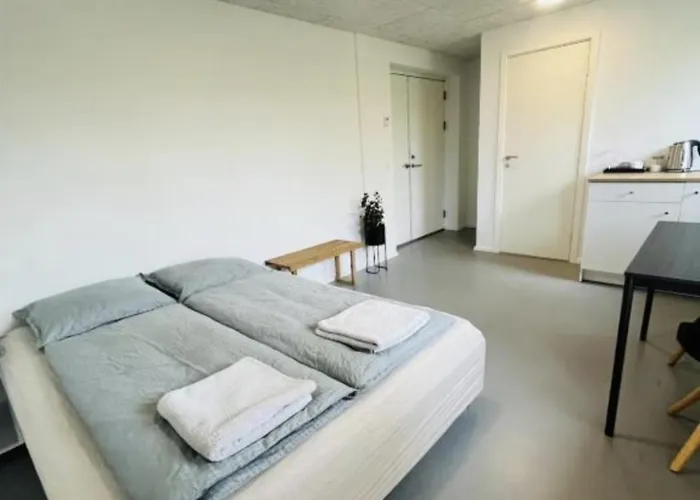 Vejle, Urhoej - Guest 瓦埃勒